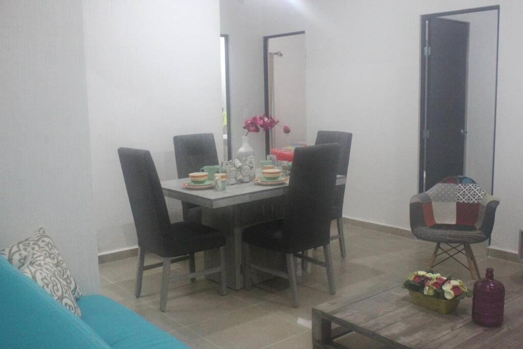 Depa De Playa C/Alberca Cerca De La 5A Avenida Apartment Плая дел Кармен Екстериор снимка